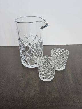 Crate & Barrel Clear Crystal-Style Glass Cocktail Pitcher & Shot Glasses Set